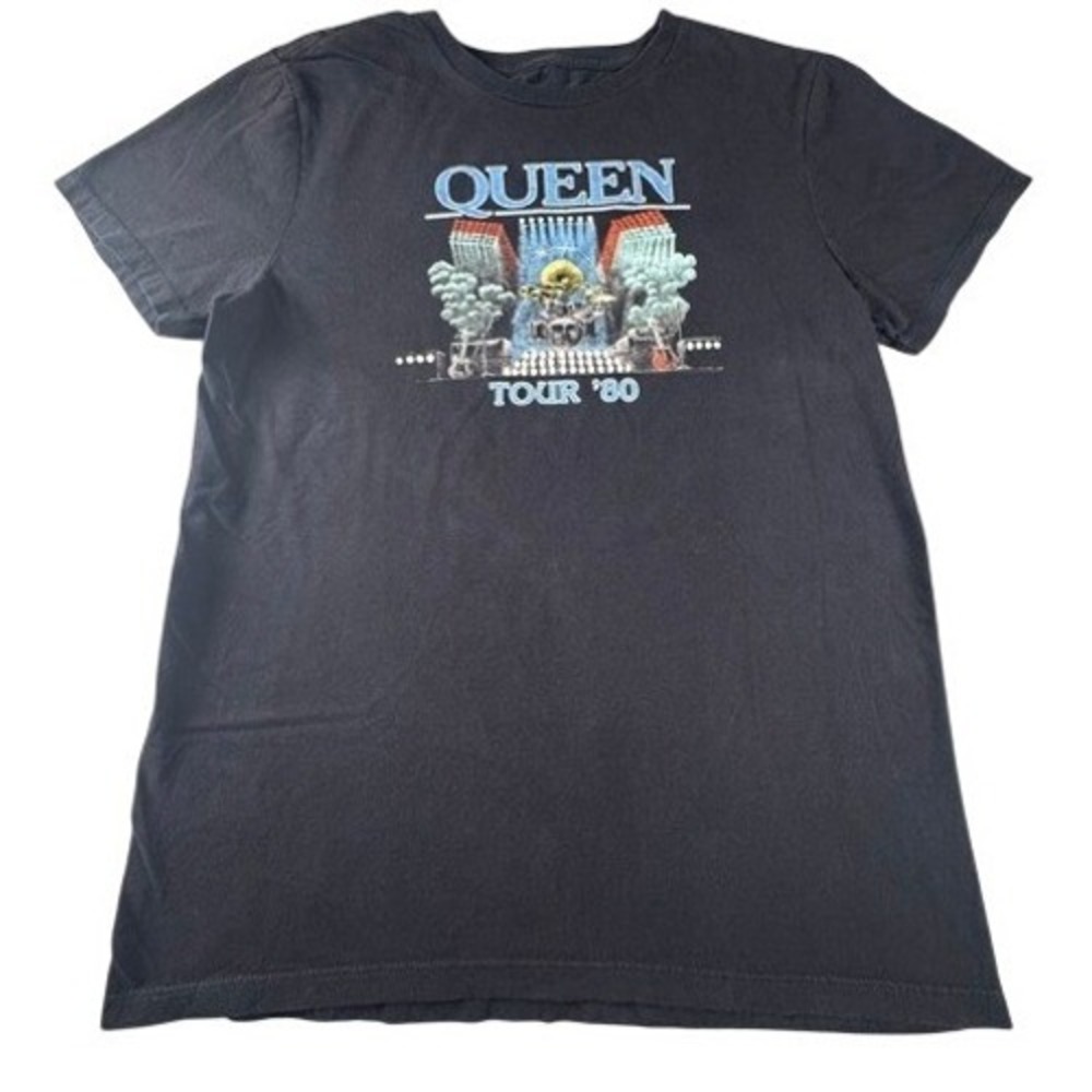 Queen T-Shirt Mens Medium Tour '80 Graphic Black Short Sleeve Rock Band Tee
